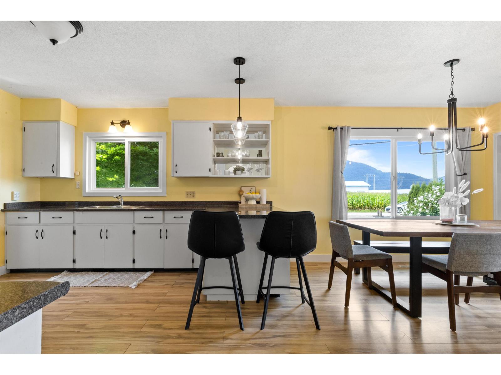 5702 Sumas Prairie Road, Greendale, Chilliwack, British Columbia  V2R 4N6 - Photo 7 - R3058576