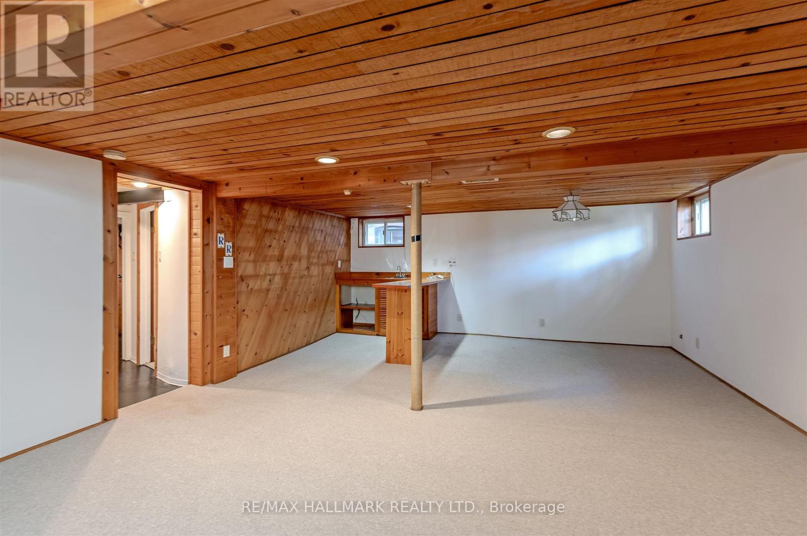 64 Denvale Road, Toronto, Ontario  M4B 3B8 - Photo 17 - E12463412
