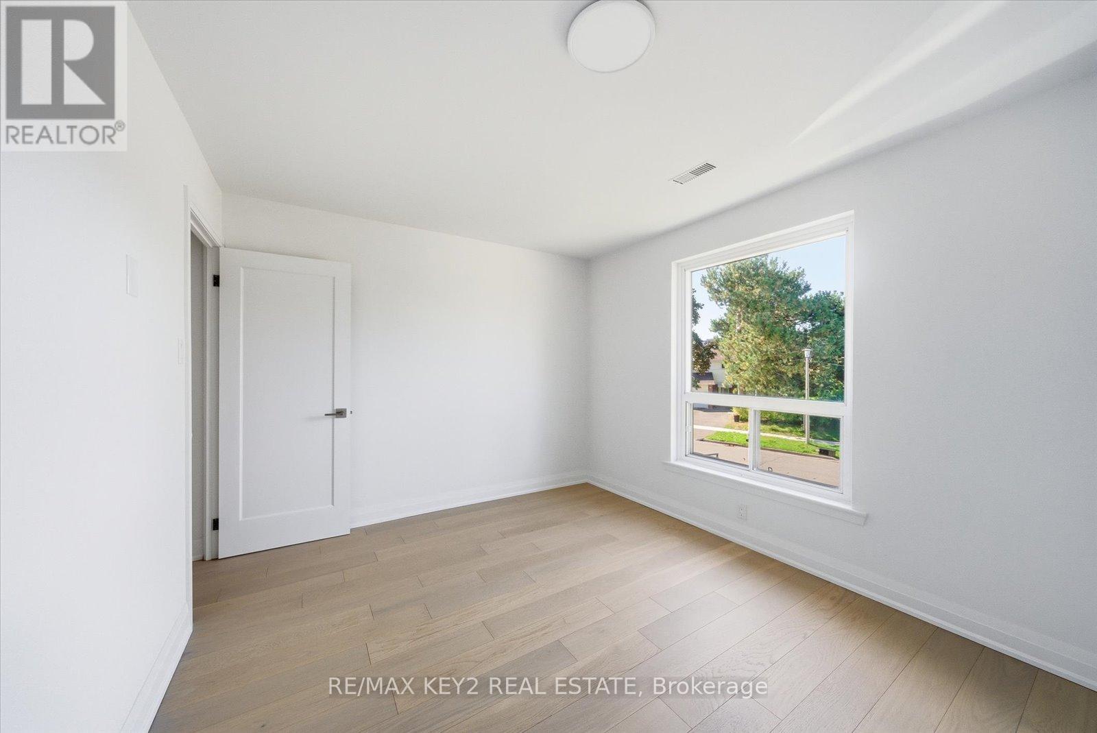 73 Glen Springs Drive, Toronto, Ontario  M1W 1X7 - Photo 13 - E12463418