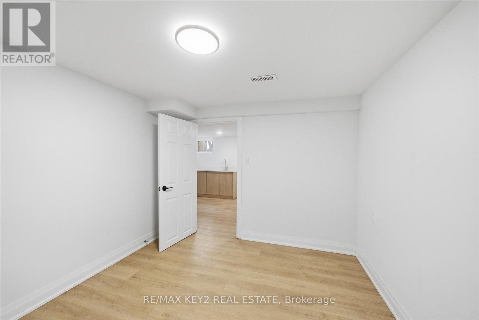 73 Glen Springs Drive, Toronto, Ontario  M1W 1X7 - Photo 21 - E12463418