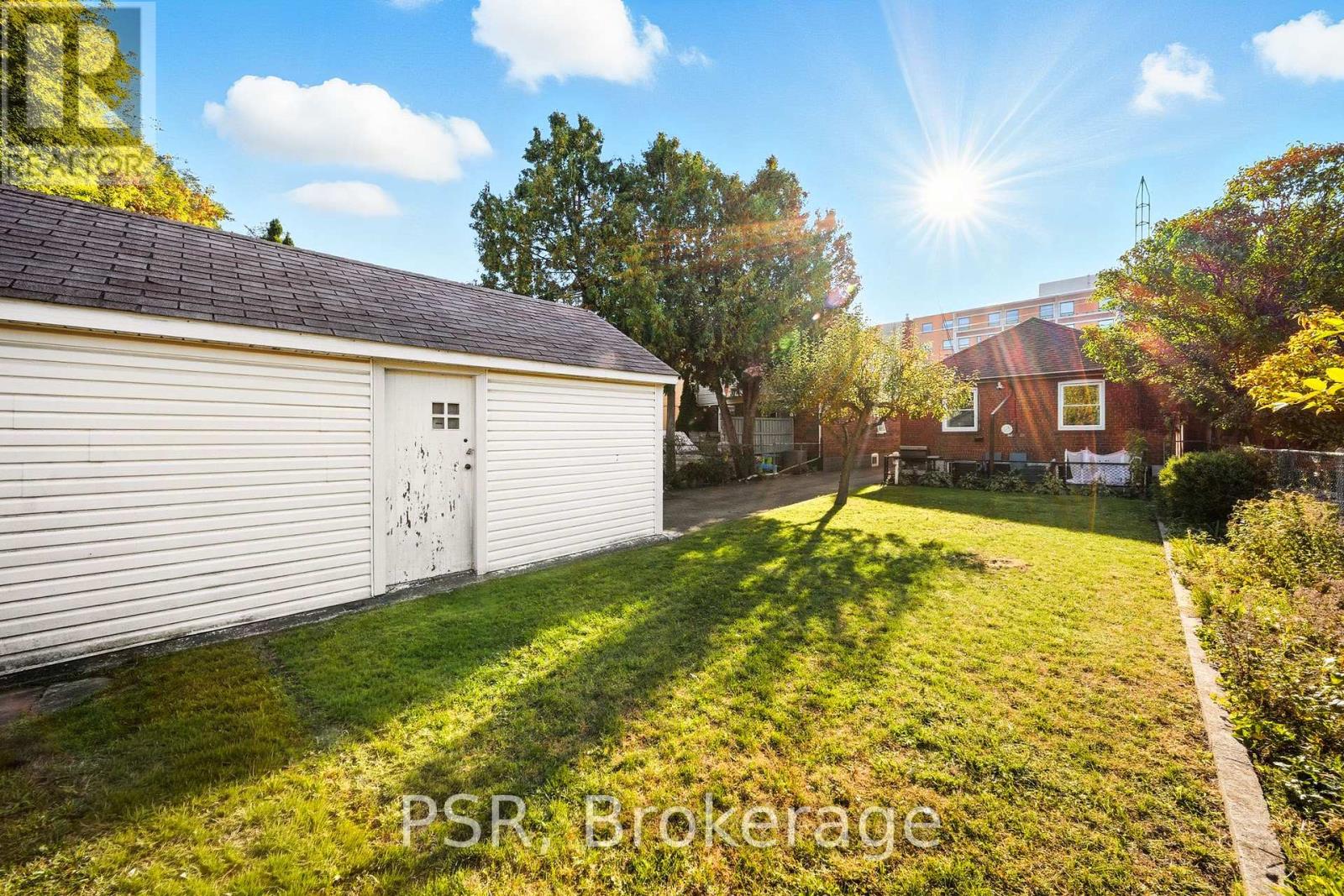 25 Knight Street, Toronto, Ontario  M4C 3K8 - Photo 30 - E12463425