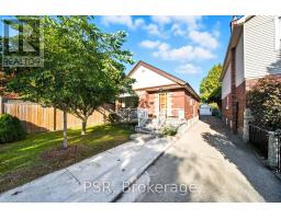 25 KNIGHT STREET, Toronto, Ontario