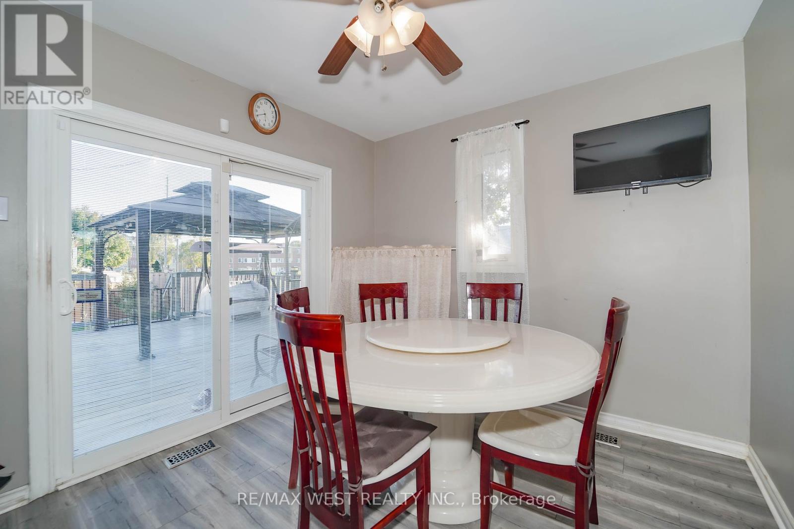 293 Frontenac Avenue, Oshawa, Ontario  L1J 2A5 - Photo 2 - E12463473
