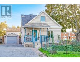 293 FRONTENAC AVENUE, Oshawa, Ontario