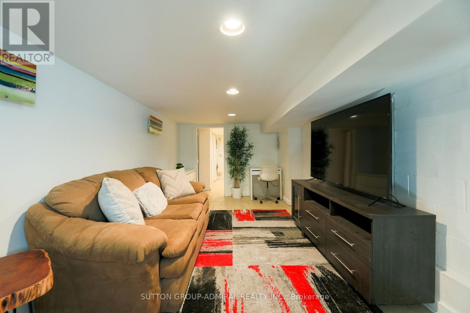 70 Carlaw Avenue, Toronto, Ontario  M4M 2R7 - Photo 31 - E12463475