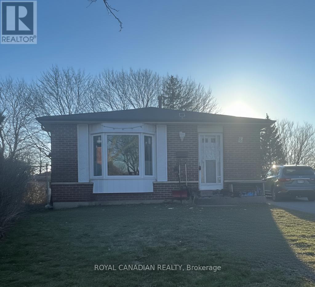 Upper - 6 O'henry Grove, Toronto, Ontario  M1B 1S3 - Photo 1 - E12463482