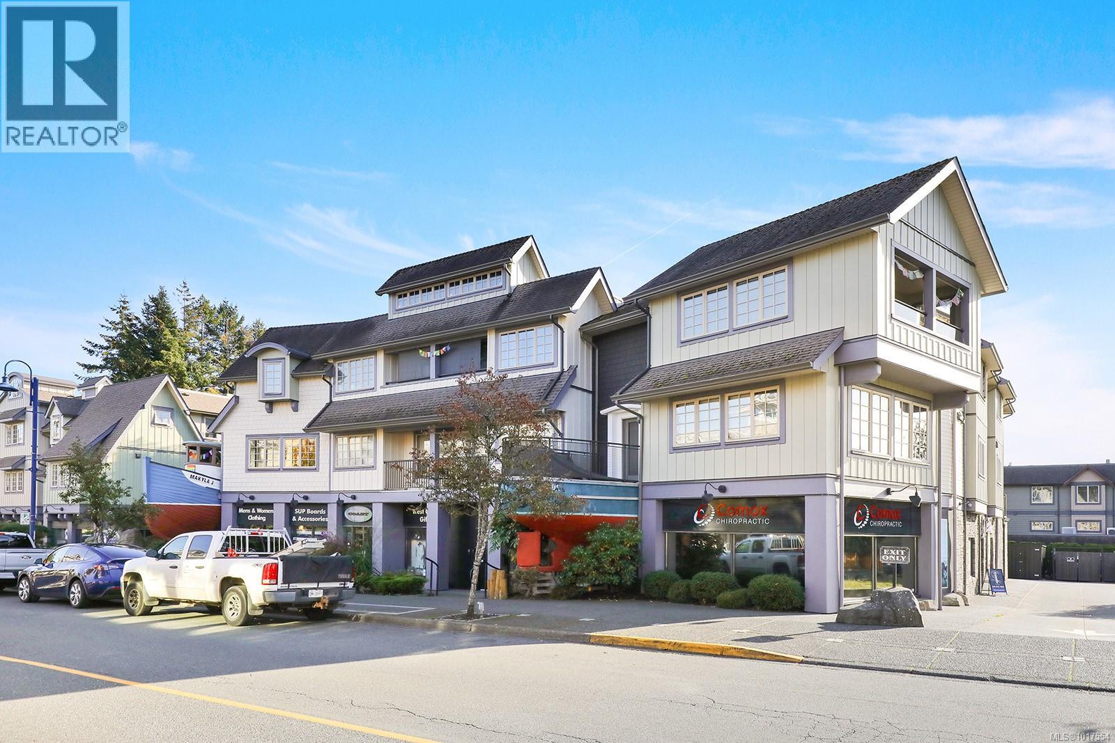 203 1705 Comox Ave, Comox, British Columbia  V9M 3M1 - Photo 10 - 1017554