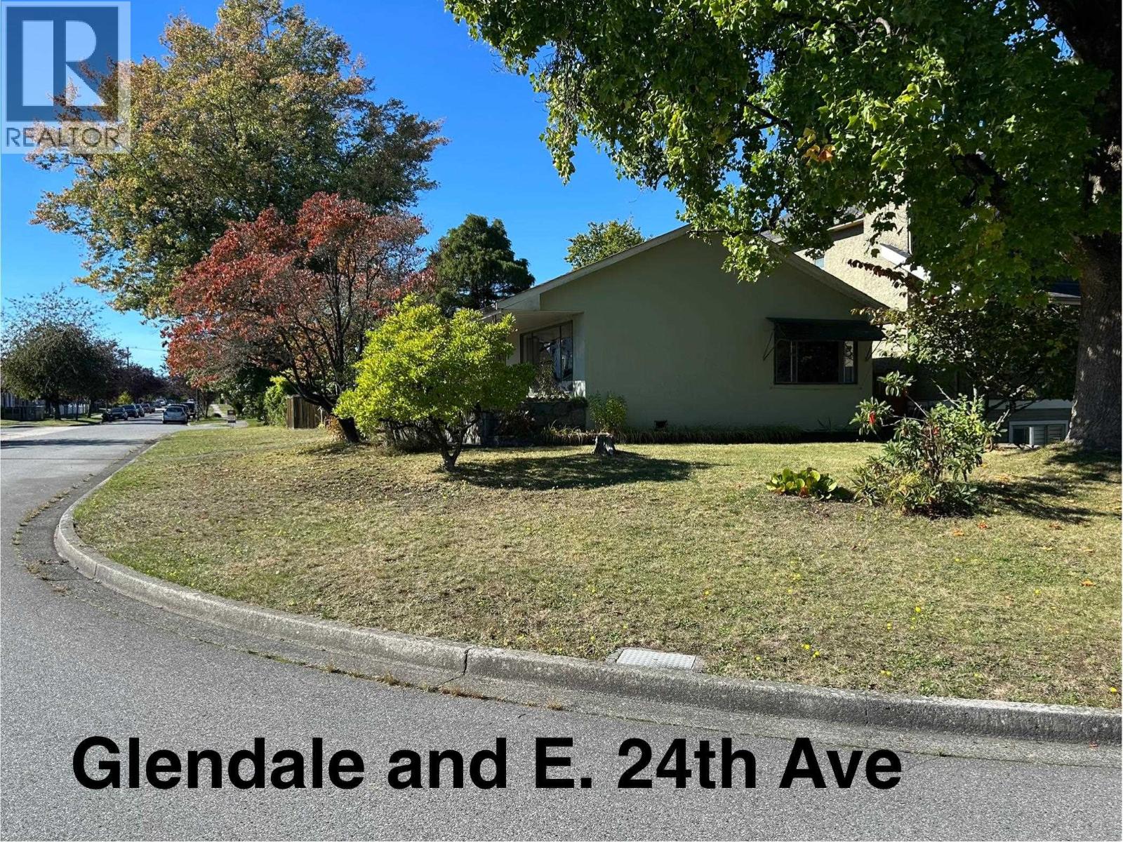 3625 E 24th Avenue, Vancouver, British Columbia  V5R 1G9 - Photo 4 - R3057490