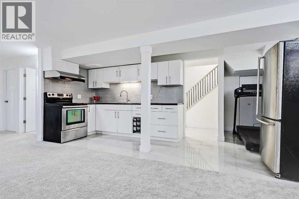 5219 Valiant Drive Nw, Calgary, Alberta  T3A 0Y6 - Photo 26 - A2263796