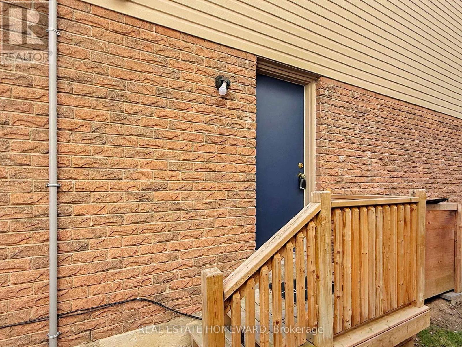 Basement - 106 Walton Drive, Aurora, Ontario  L4G 3K4 - Photo 13 - N12463422