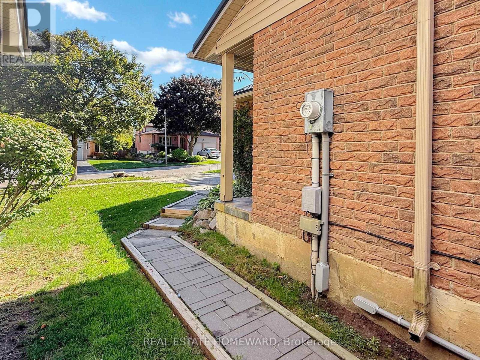 Basement - 106 Walton Drive, Aurora, Ontario  L4G 3K4 - Photo 14 - N12463422