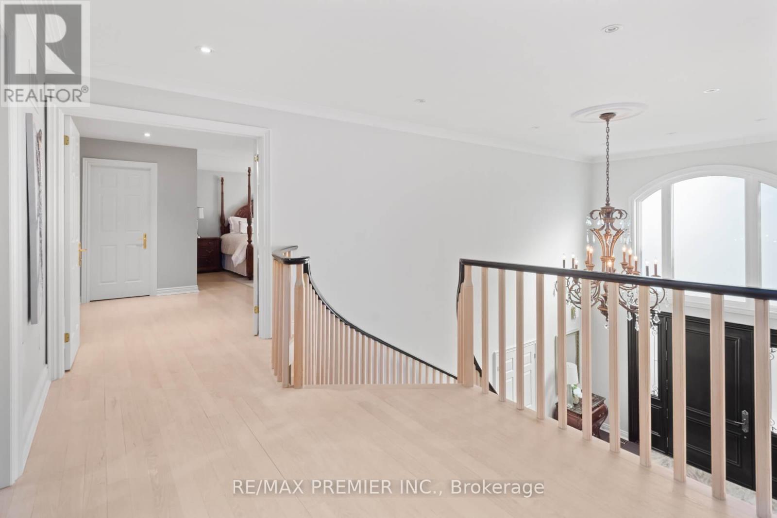 90 Shamrock Crescent, Vaughan, Ontario  L4H 1A3 - Photo 25 - N12463423