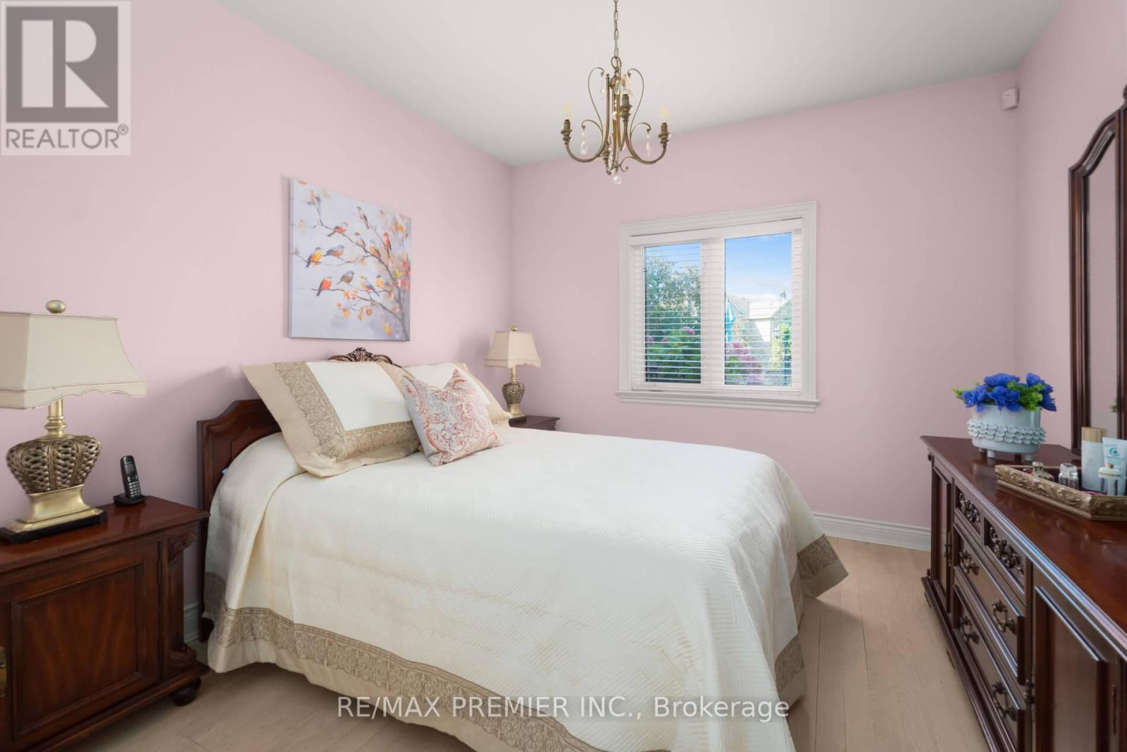 90 Shamrock Crescent, Vaughan, Ontario  L4H 1A3 - Photo 30 - N12463423