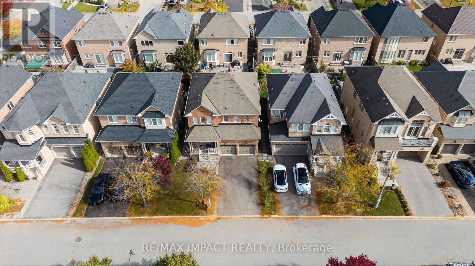 37 Braith Crescent, Whitchurch-Stouffville, Ontario  L4A 0B9 - Photo 3 - N12463429