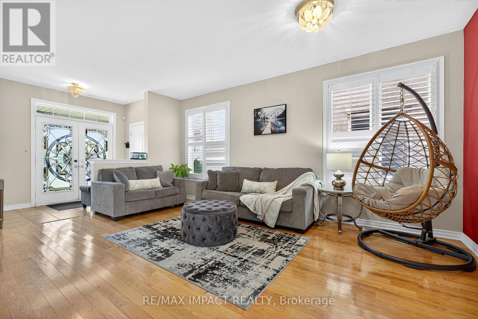 37 Braith Crescent, Whitchurch-Stouffville, Ontario  L4A 0B9 - Photo 8 - N12463429