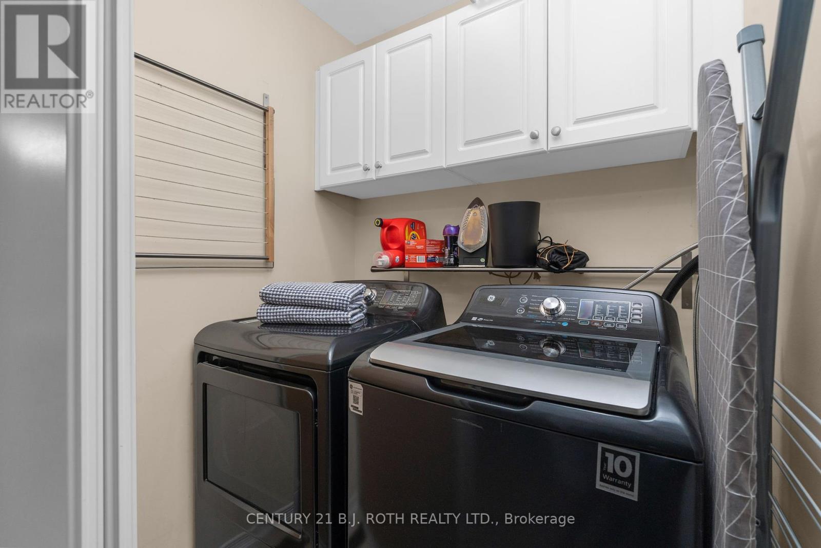 35 Mccann Lane, Essa, Ontario  L0M 1B4 - Photo 20 - N12463435