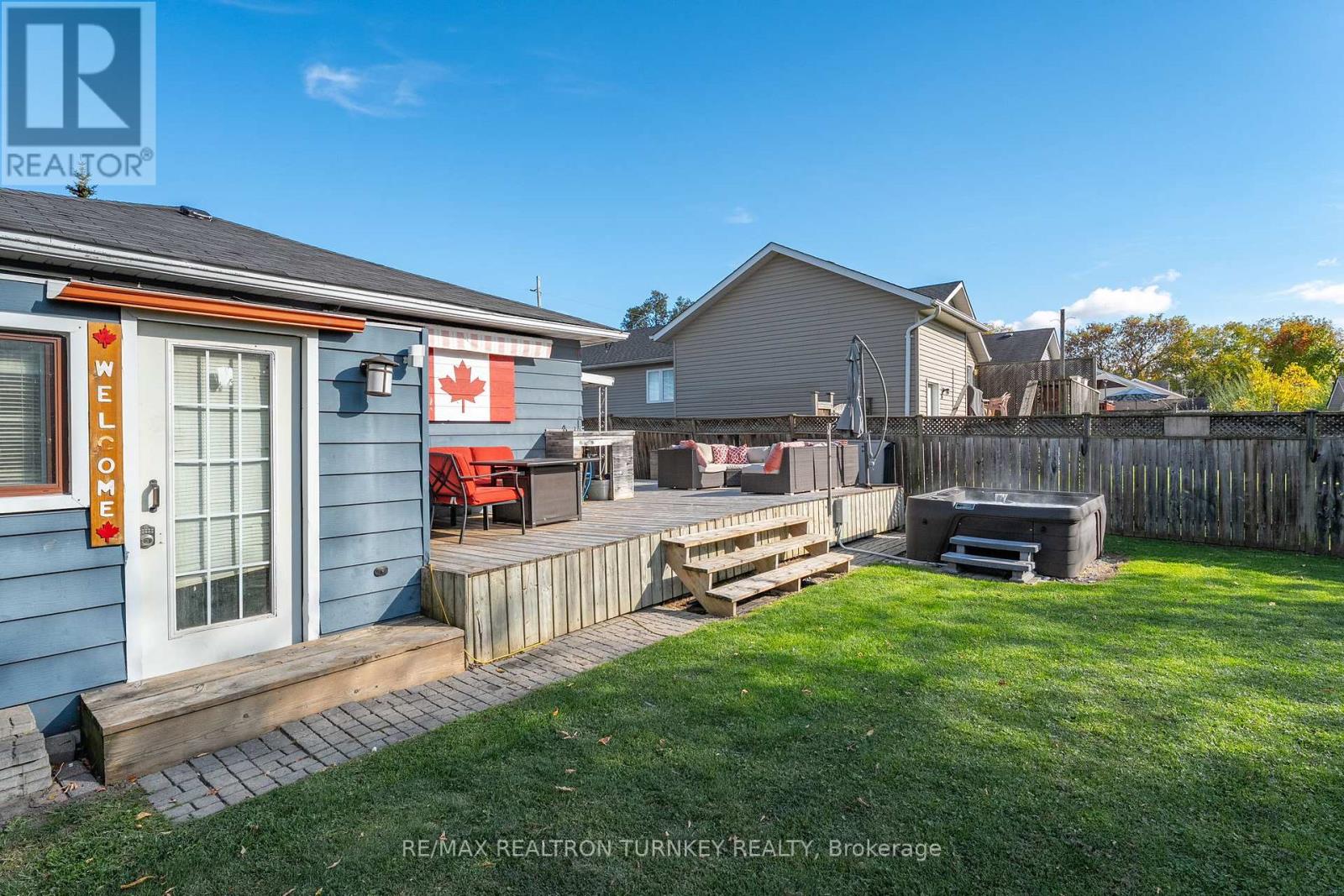 782 Third Avenue, Georgina, Ontario  L0E 1S0 - Photo 41 - N12463480