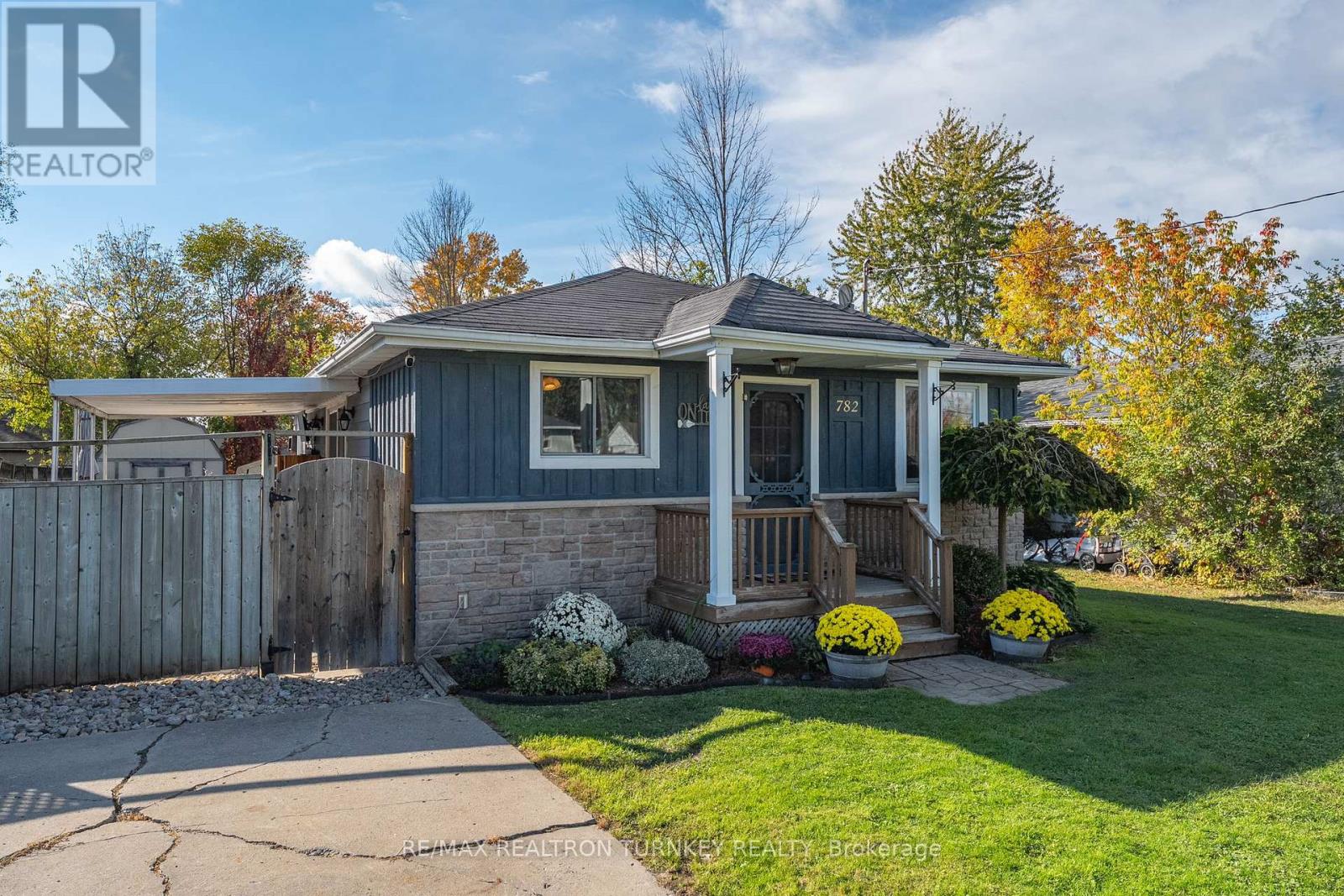 782 Third Avenue, Georgina, Ontario  L0E 1S0 - Photo 43 - N12463480