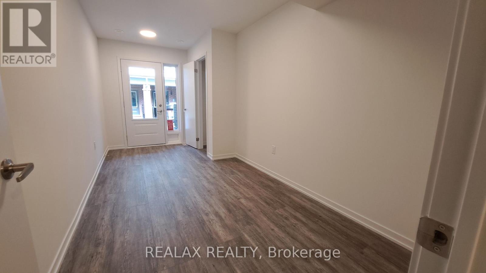 178 Matawin Lane, Richmond Hill, Ontario  L4B 3X9 - Photo 8 - N12463503