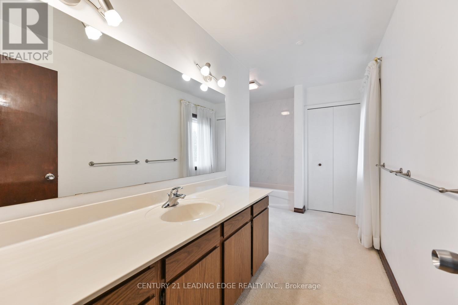 2 Mill Race Court, Markham, Ontario  L3P 3J3 - Photo 26 - N12463509