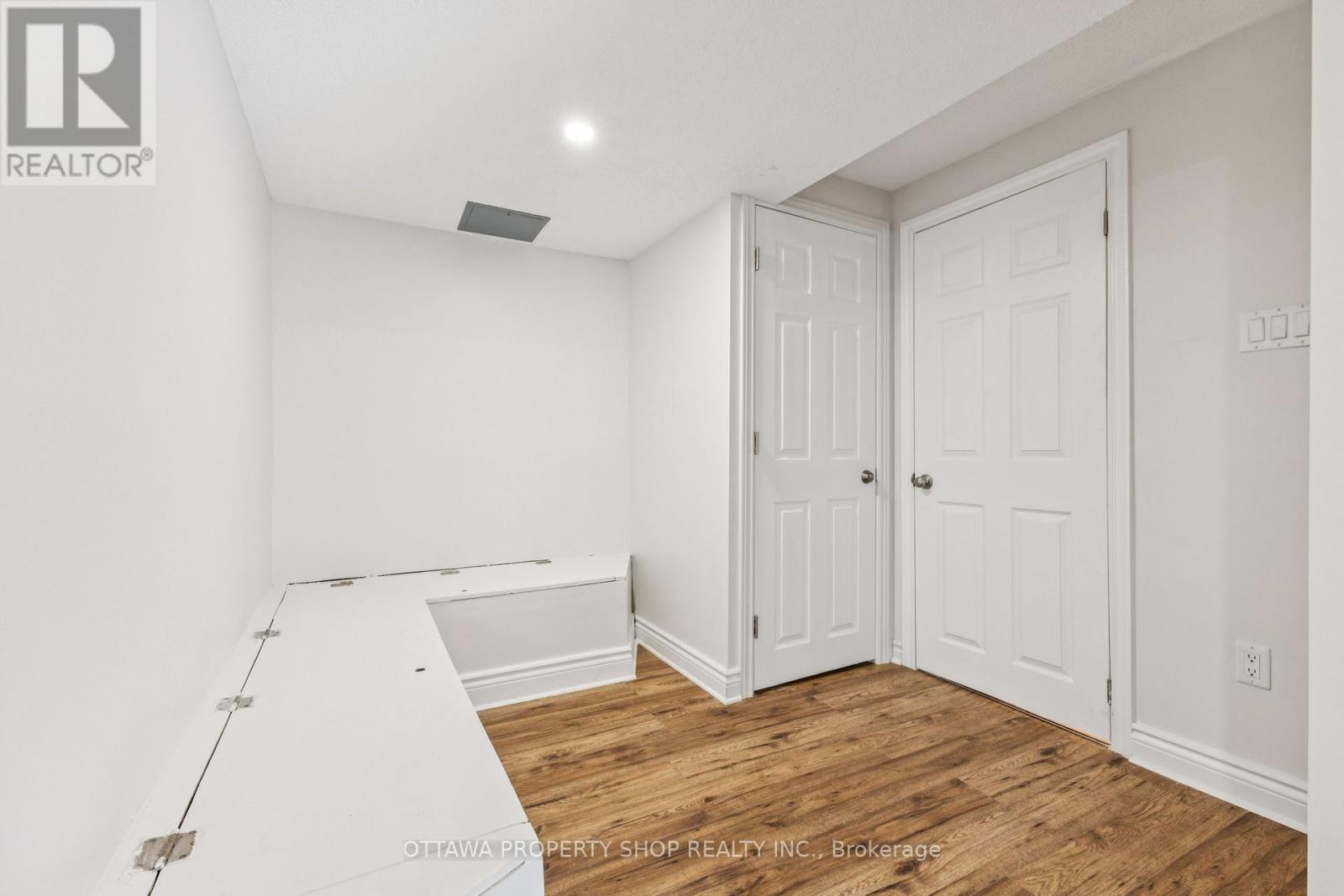 46 Flint Court, Ottawa, Ontario  K2J 2S1 - Photo 16 - X12438317