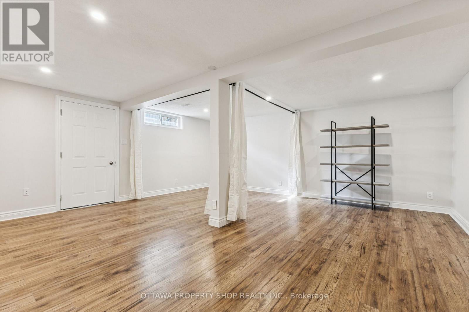 46 Flint Court, Ottawa, Ontario  K2J 2S1 - Photo 7 - X12438317