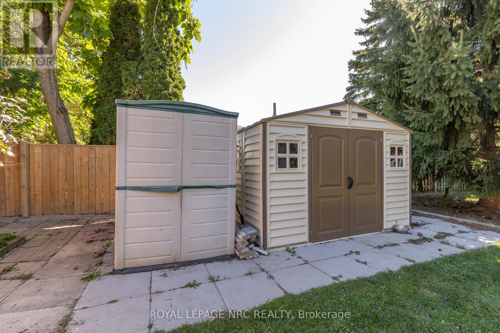 11 Brookdale Avenue, St. Catharines, Ontario  L2T 2T2 - Photo 35 - X12446204