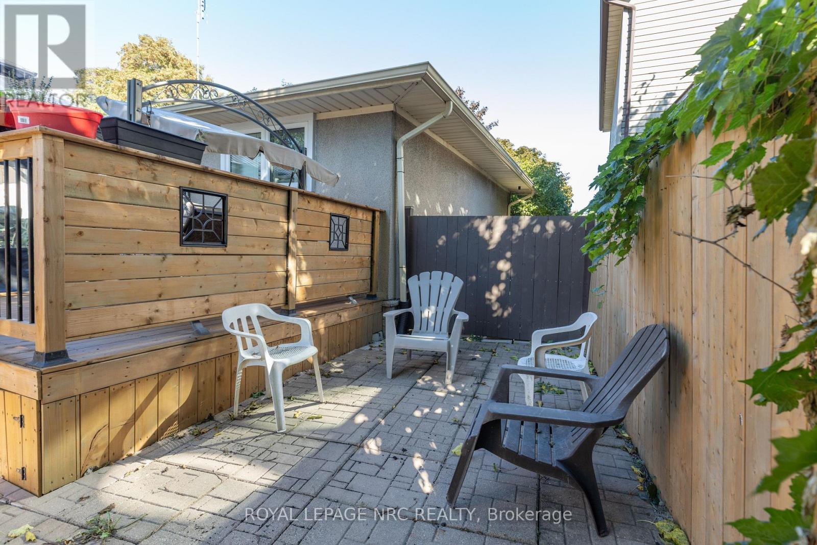 11 Brookdale Avenue, St. Catharines, Ontario  L2T 2T2 - Photo 48 - X12446204
