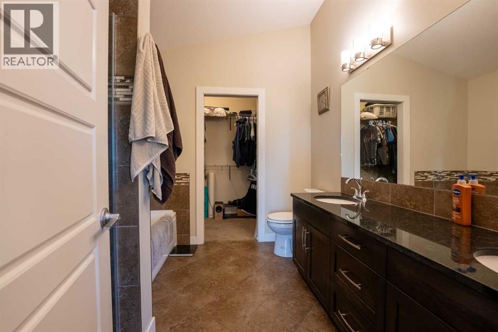 255 Canyon Estates Way W, Lethbridge, Alberta  T1K 5W7 - Photo 18 - A2242891
