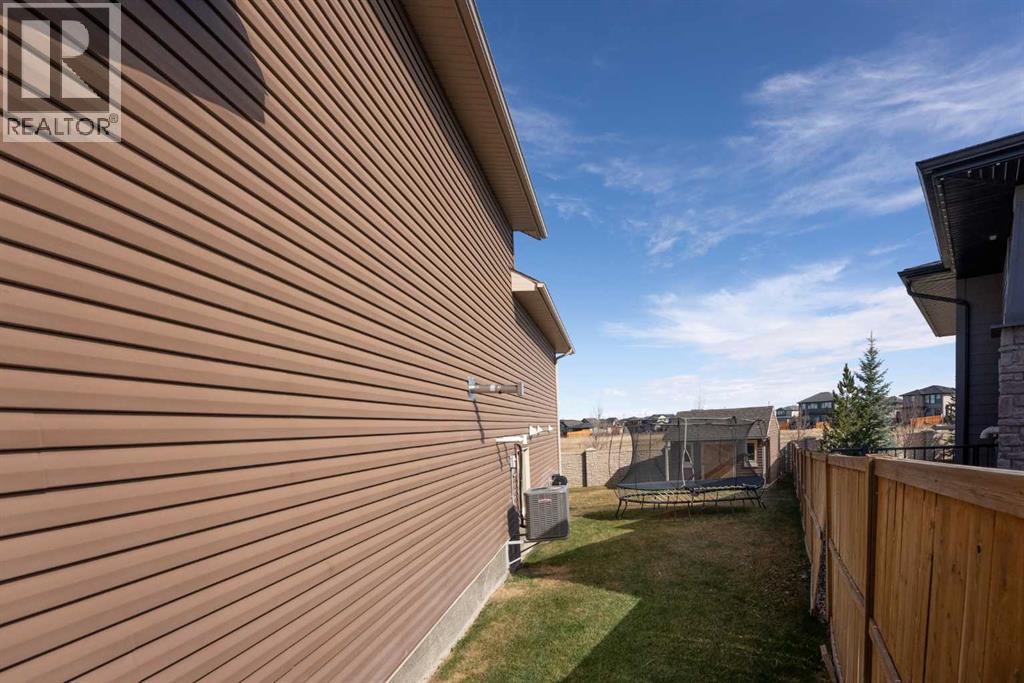 255 Canyon Estates Way W, Lethbridge, Alberta  T1K 5W7 - Photo 40 - A2242891
