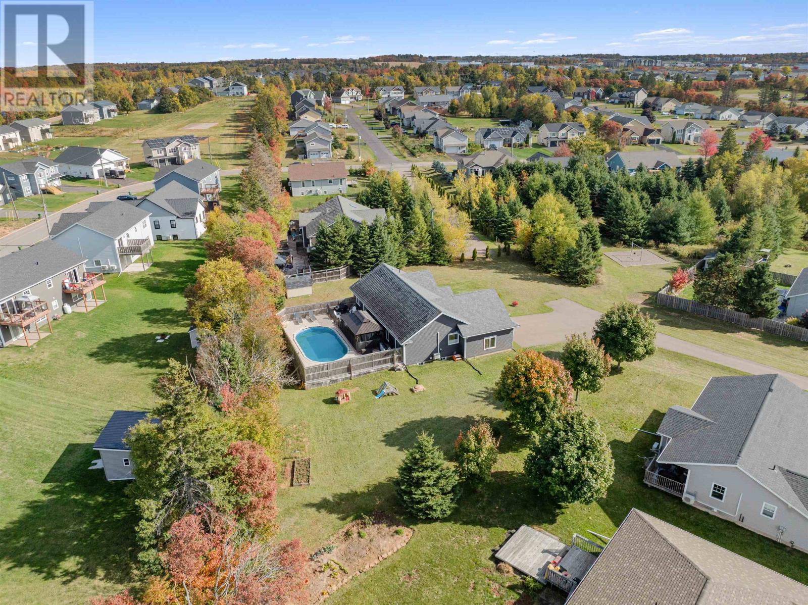 15 Parricus Mead Drive, Charlottetown, Prince Edward Island  C1E 2H1 - Photo 5 - 202525888