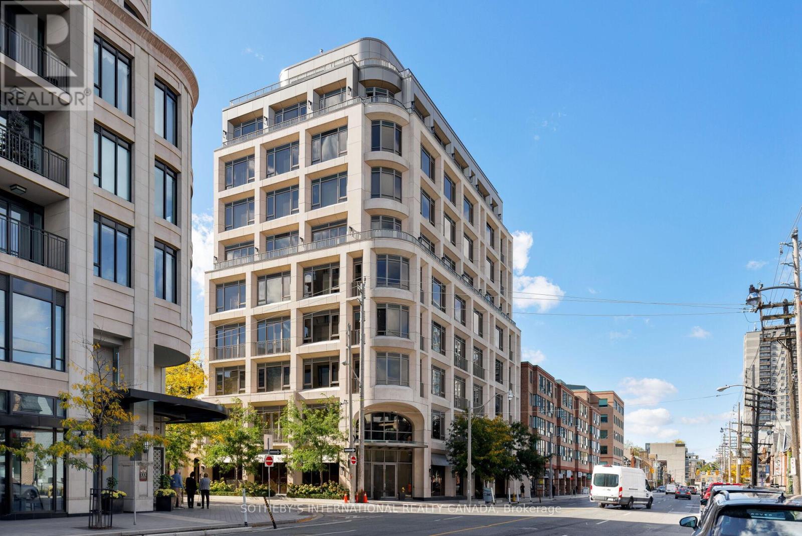 301 - 128 HAZELTON AVENUE, Toronto, Ontario