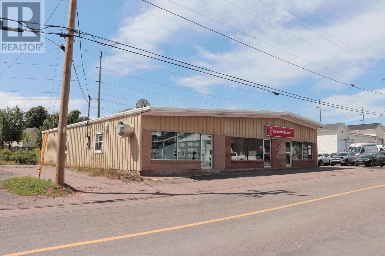35 Belmont Street, Charlottetown, Prince Edward Island  C1A 5G9 - Photo 3 - 202525884
