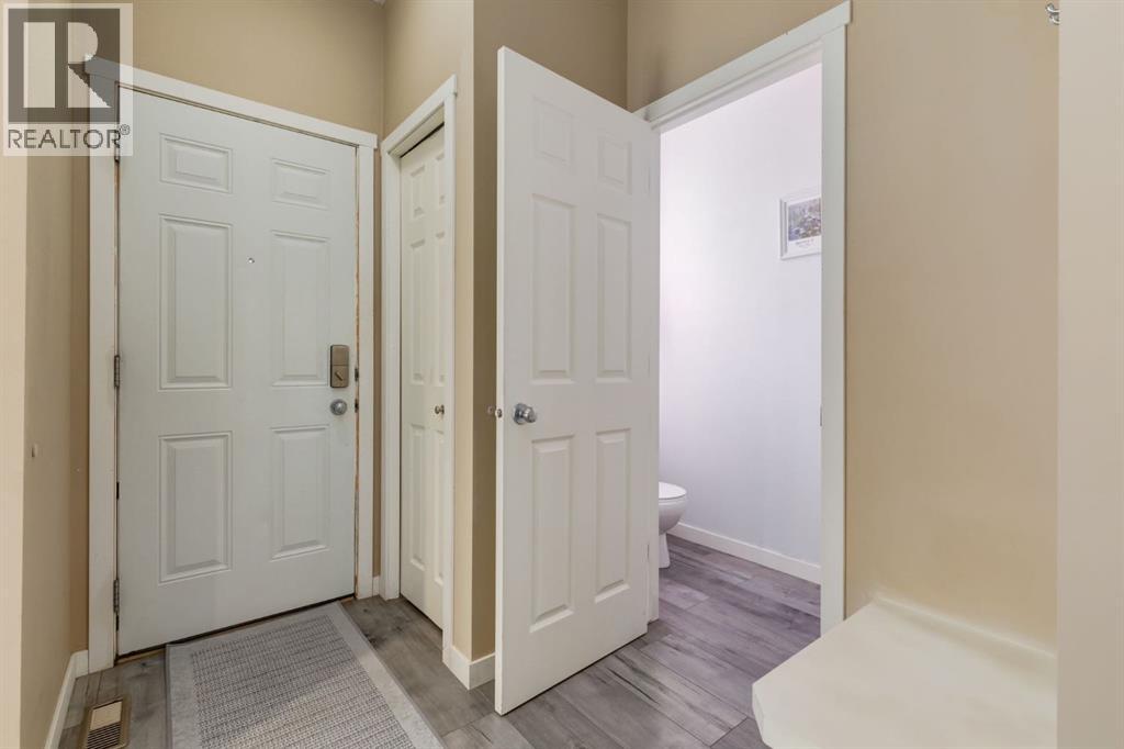 15 Covemeadow Close Ne, Calgary, Alberta  T3E 6B2 - Photo 12 - A2263722