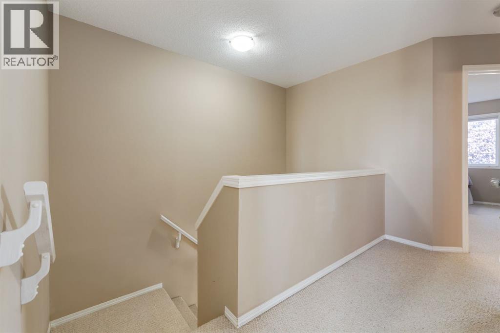 15 Covemeadow Close Ne, Calgary, Alberta  T3E 6B2 - Photo 14 - A2263722