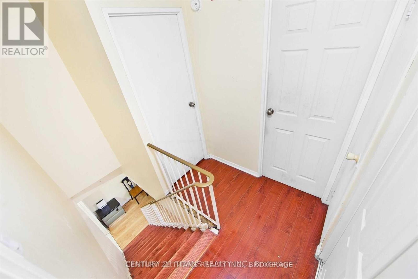 1046 - 100 Mornelle Court, Toronto, Ontario  M1E 4X2 - Photo 17 - E12463577