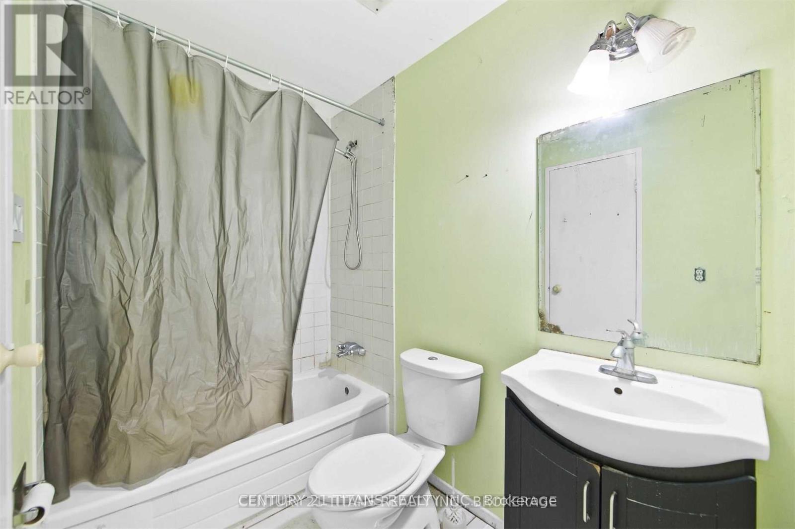 1046 - 100 Mornelle Court, Toronto, Ontario  M1E 4X2 - Photo 4 - E12463577