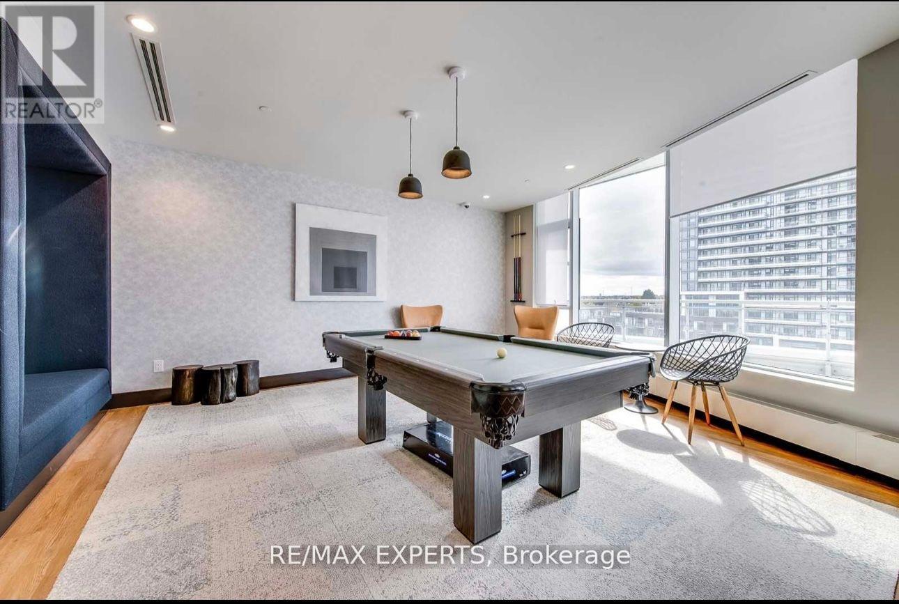 1711 - 2520 Eglinton Avenue W, Mississauga, Ontario  L5M 0Y2 - Photo 12 - W12463398