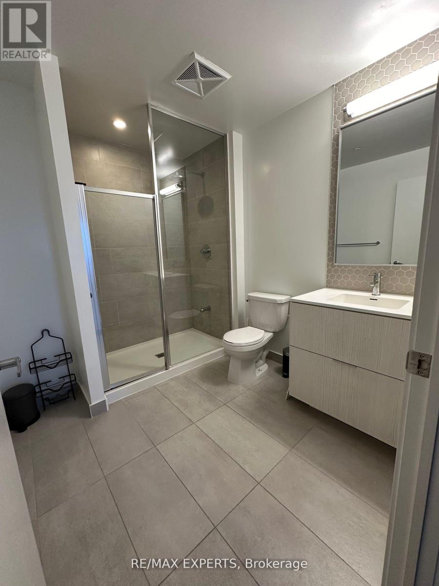1711 - 2520 Eglinton Avenue W, Mississauga, Ontario  L5M 0Y2 - Photo 4 - W12463398