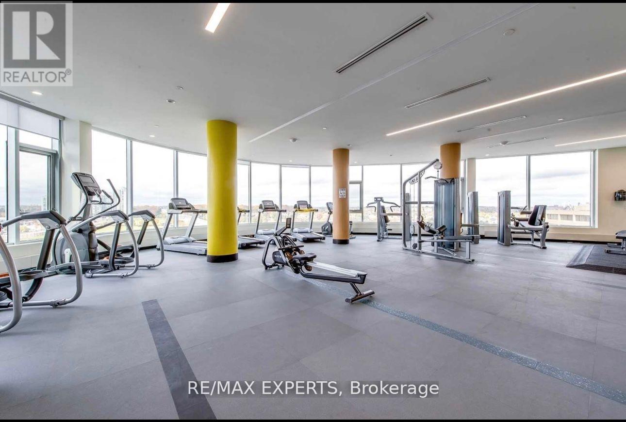 1711 - 2520 Eglinton Avenue W, Mississauga, Ontario  L5M 0Y2 - Photo 8 - W12463398