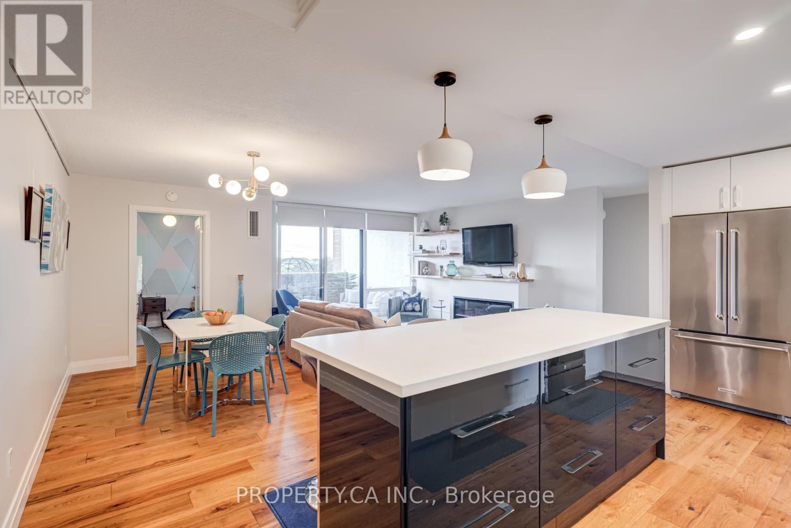 503 - 1535 LAKESHORE ROAD E, Mississauga, Ontario