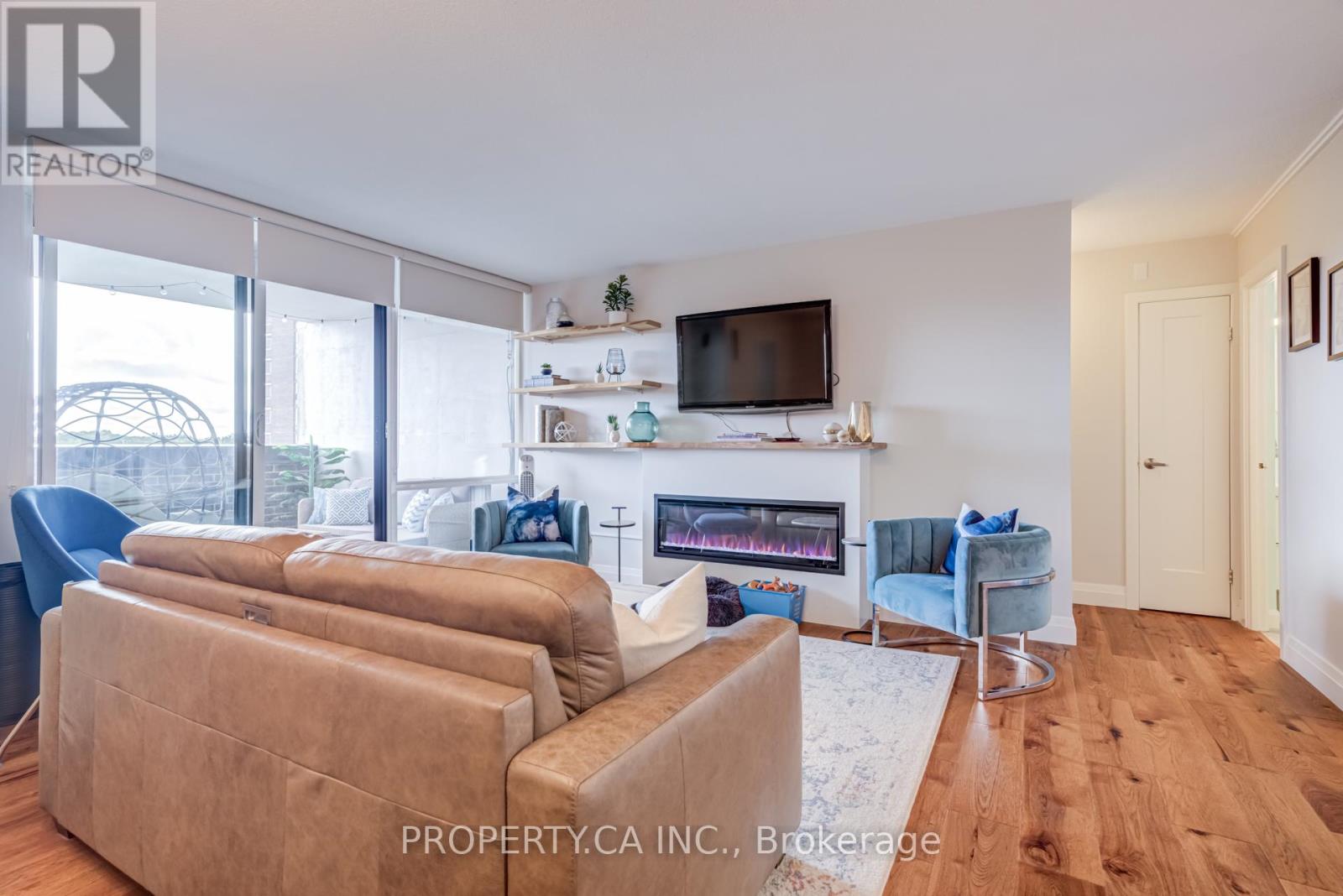 503 - 1535 Lakeshore Road E, Mississauga, Ontario  L5E 3E2 - Photo 11 - W12463403