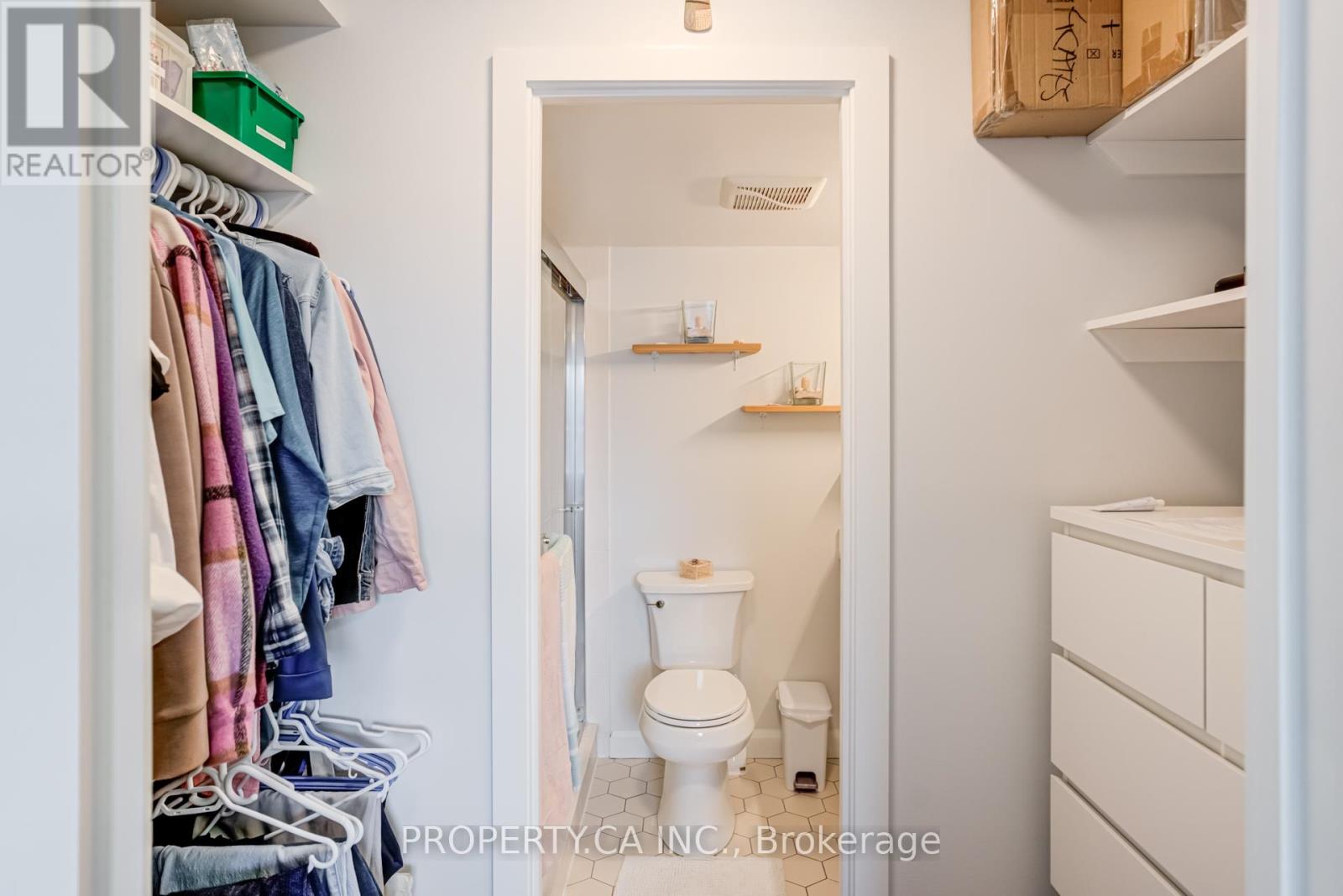 503 - 1535 Lakeshore Road E, Mississauga, Ontario  L5E 3E2 - Photo 15 - W12463403
