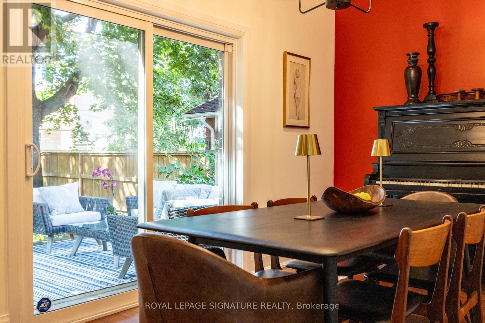 116 Milton Street, Toronto, Ontario  M8Y 2Y3 - Photo 15 - W12463411