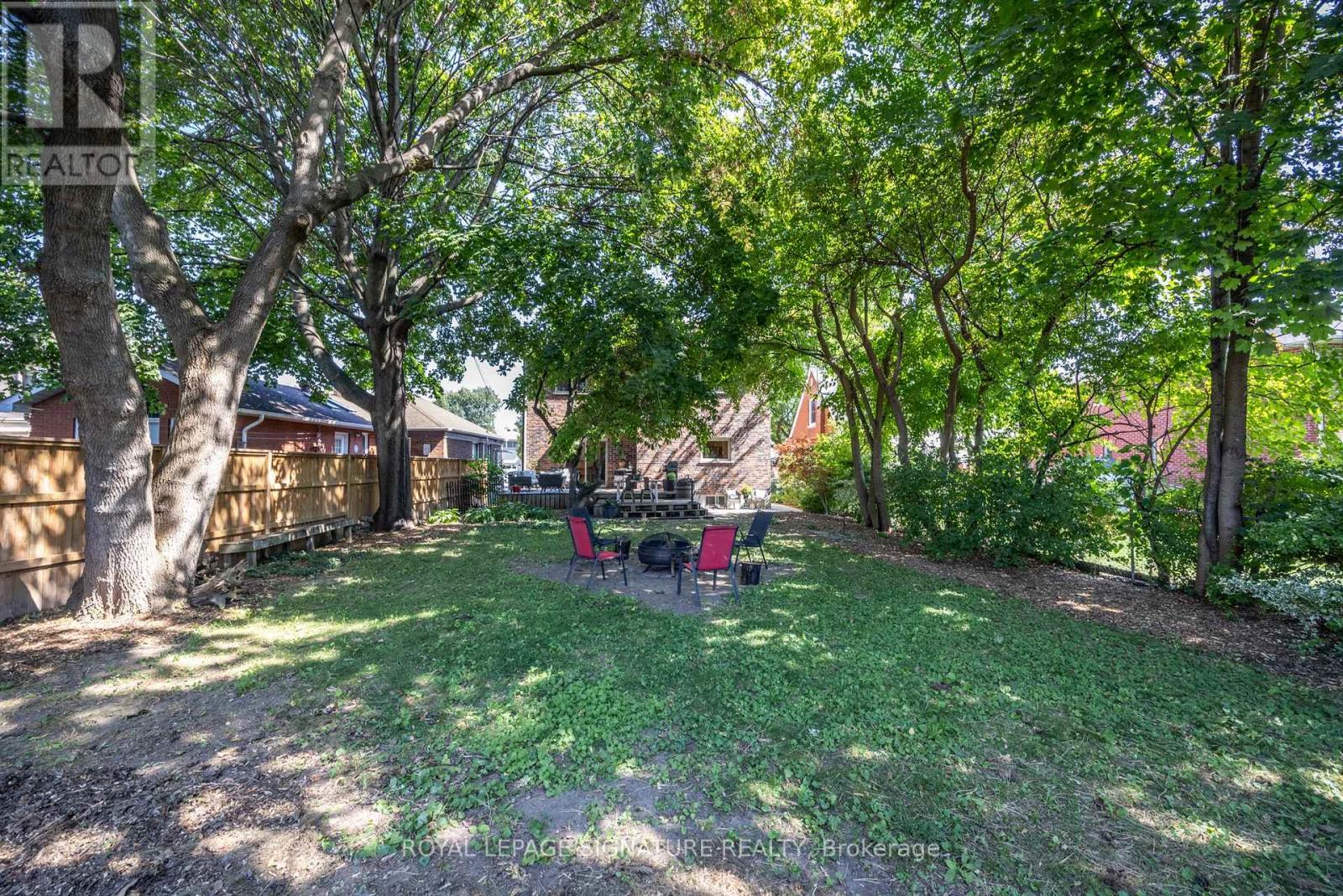116 Milton Street, Toronto, Ontario  M8Y 2Y3 - Photo 41 - W12463411