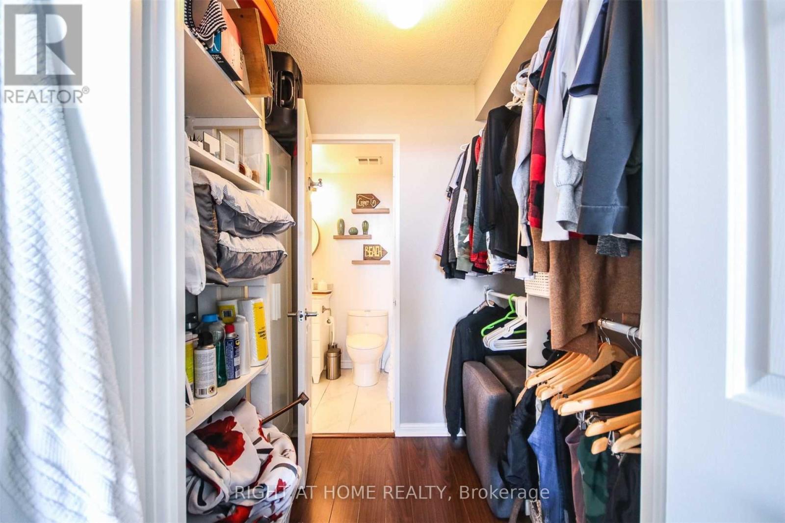 2207 - 101 Subway Crescent, Toronto, Ontario  M9B 6K4 - Photo 14 - W12463414