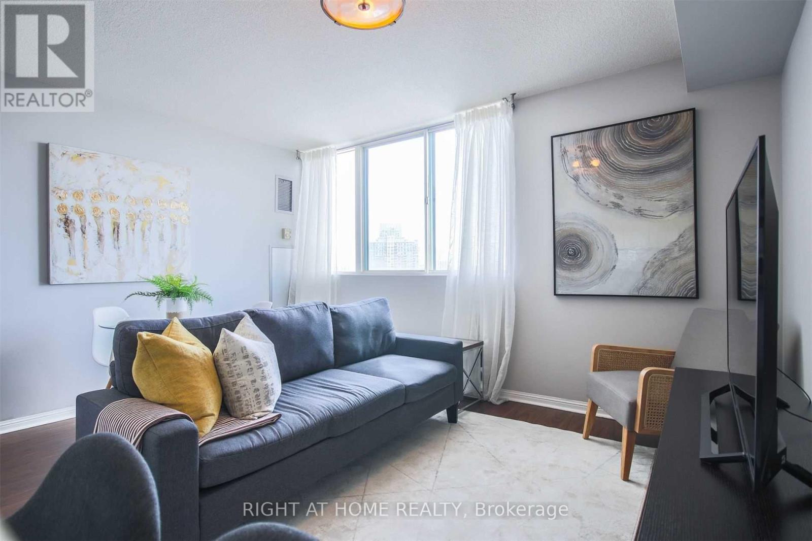 2207 - 101 Subway Crescent, Toronto, Ontario  M9B 6K4 - Photo 2 - W12463414