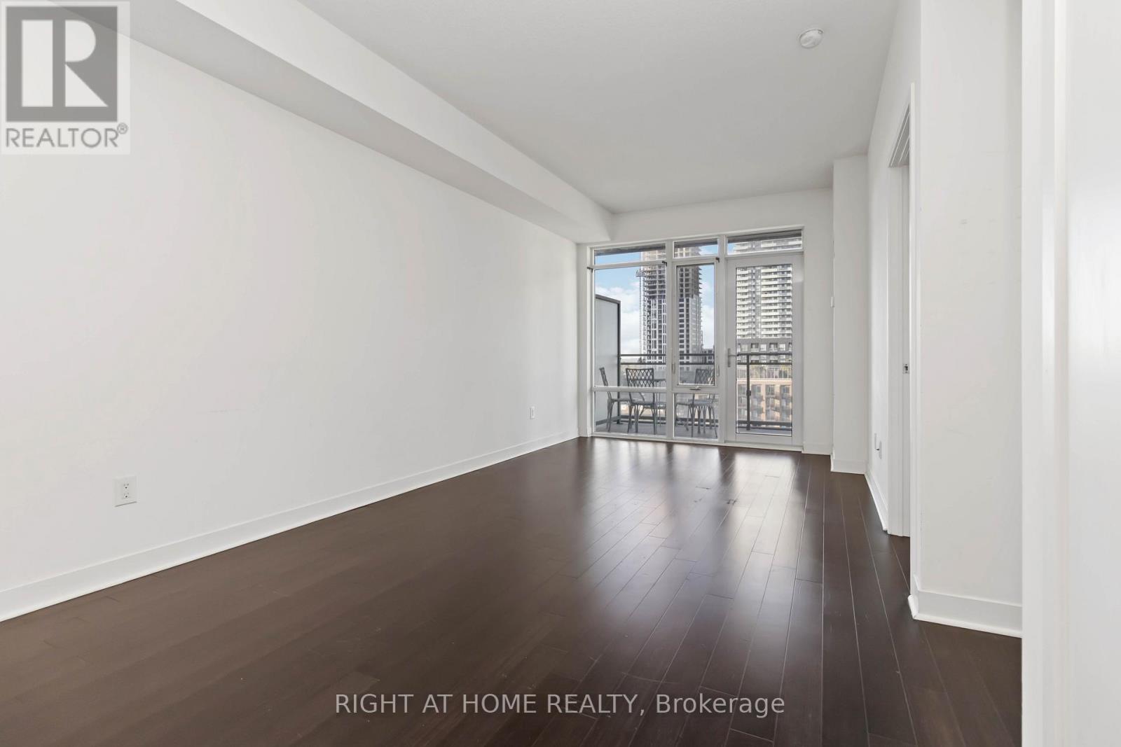 907 - 365 Prince Of Wales Drive, Mississauga, Ontario  L5B 0G6 - Photo 13 - W12463440