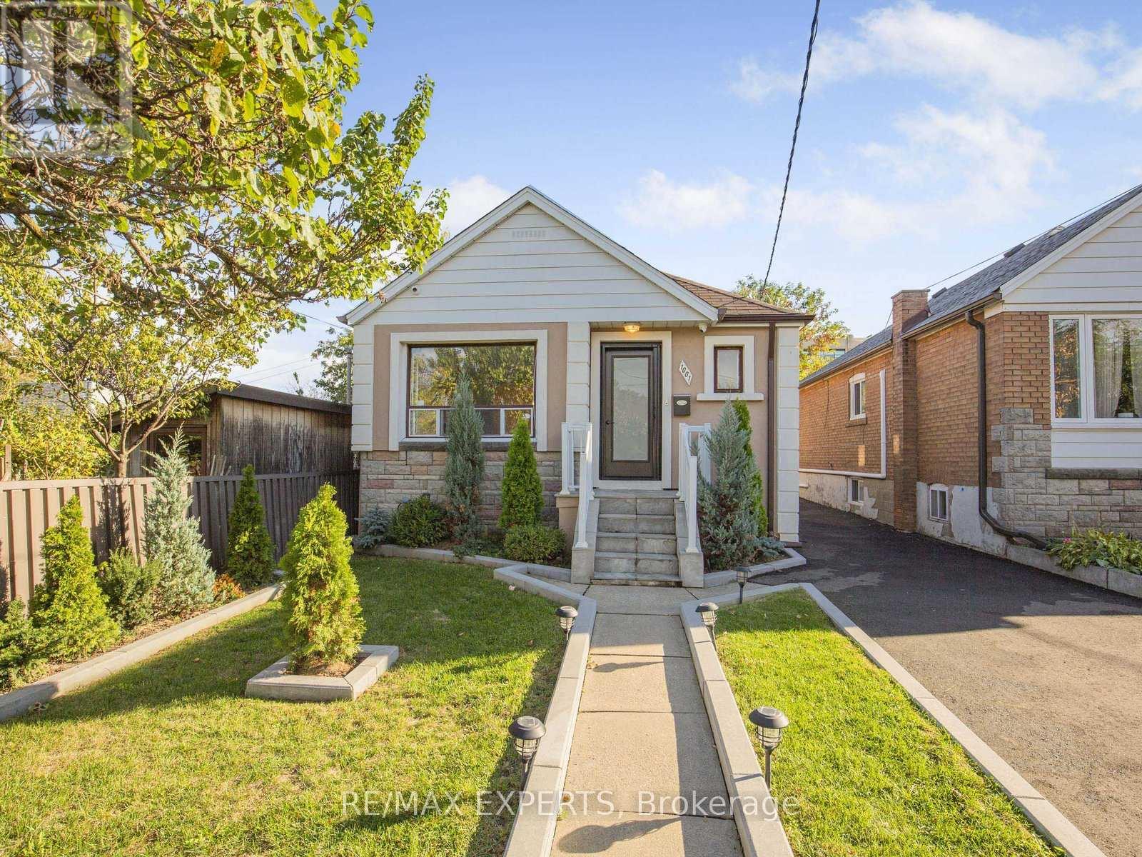 1001 CASTLEFIELD AVENUE S, Toronto, Ontario