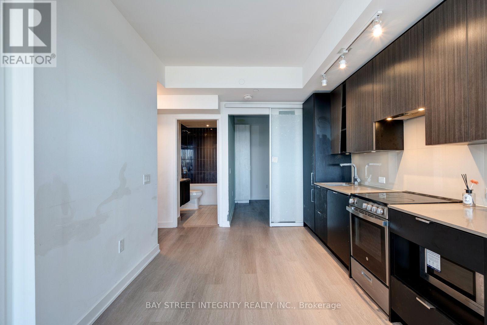 5007 - 3883 Quartz Road, Mississauga, Ontario  L5B 0M4 - Photo 11 - W12463515